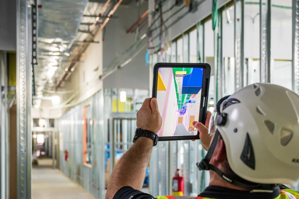 Employee using GAMMA AR